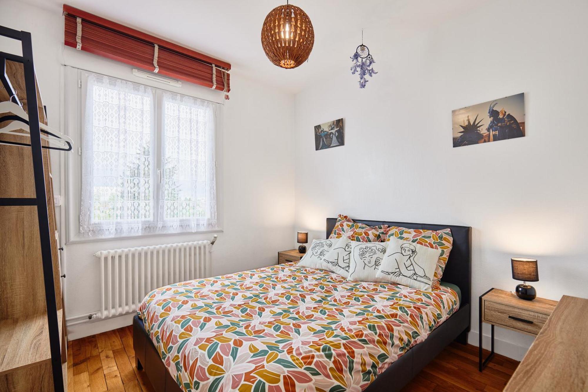 Les Hirondelles - 2 Chambres, 3 Lits, Climatisation Et Balcon Bourg-en-Bresse Exterior photo